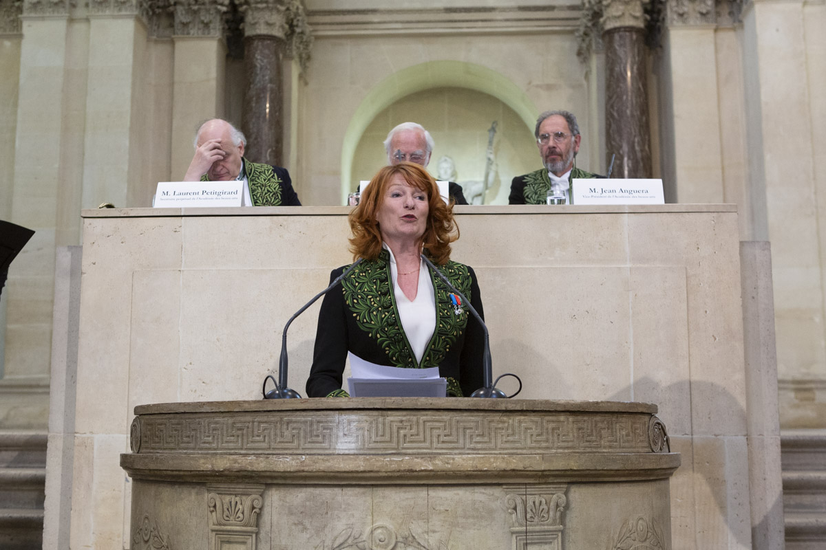 Installation de Muriel Mayette-Holtz à l'Académie des beaux-arts